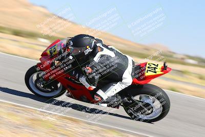 media/Oct-15-2023-TrackXperience (Sun) [[85198ff50b]]/Group 3/session 4 turn 3/